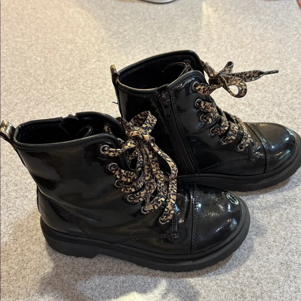 Cat & Jack Combat Boots Black Leopard Lace Zip Girls Size 13 GUC